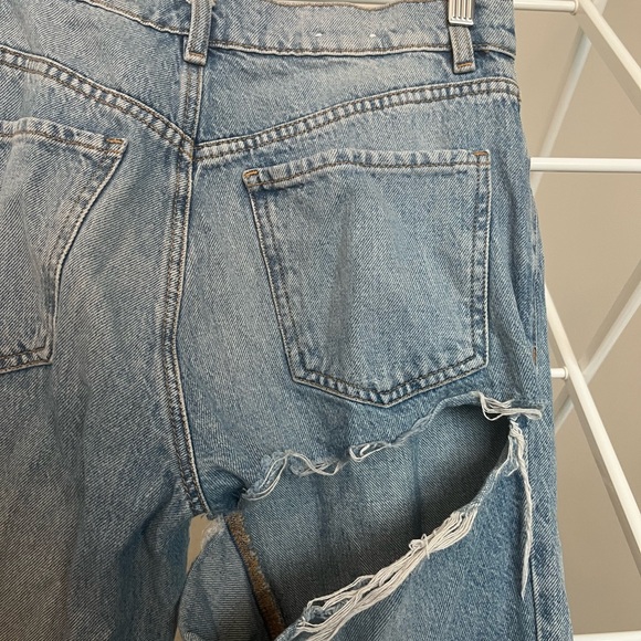 Garage Mid Ride, Butt Rip Straight Jeans - Picture 3 of 5